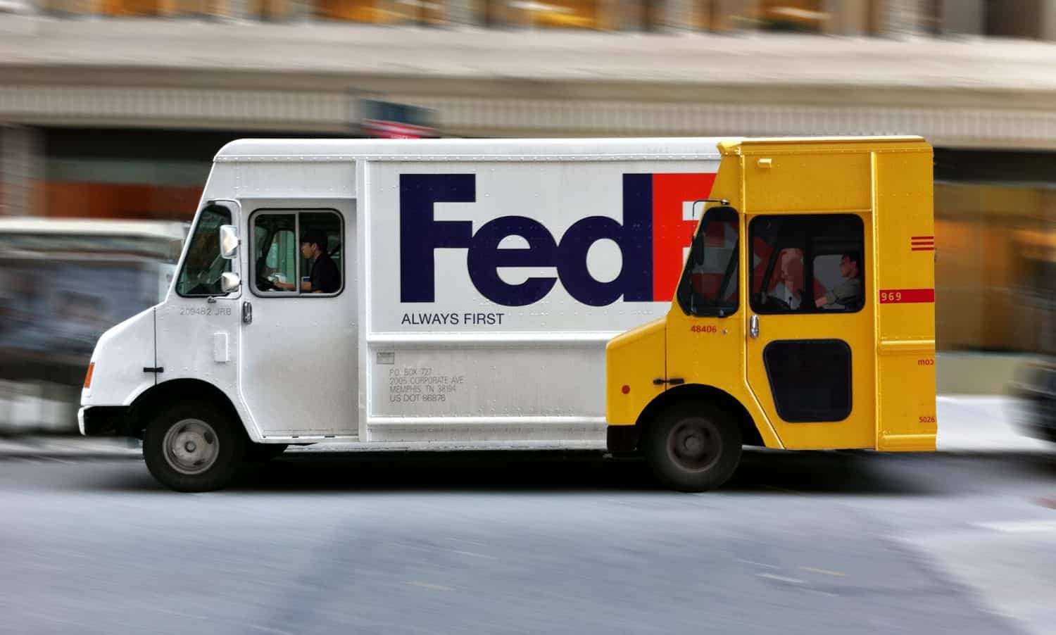 fedex vs dhl brand war