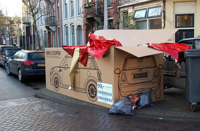 Mini Cooper Giant Cardboard ad campaign